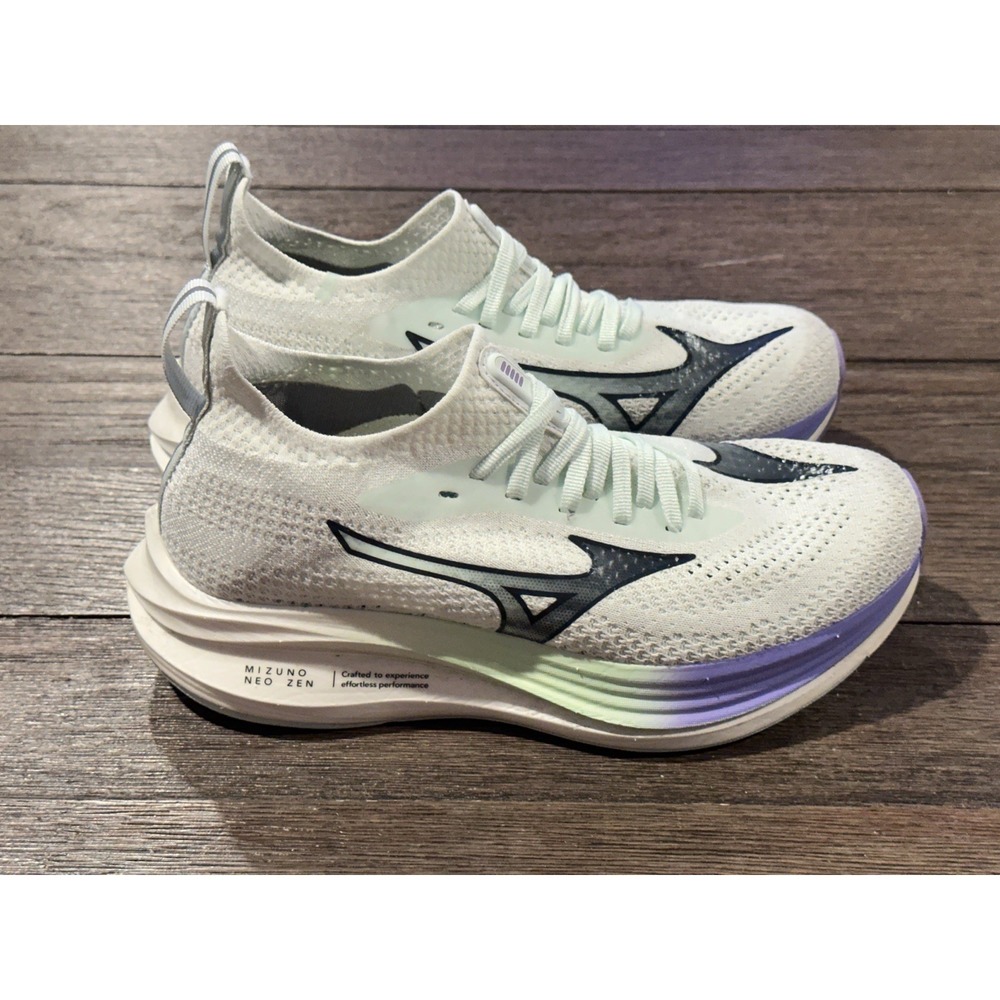 Mizuno Neo Zen Womens Size 8 White Green Athletic Road Running Shoes Sneakers